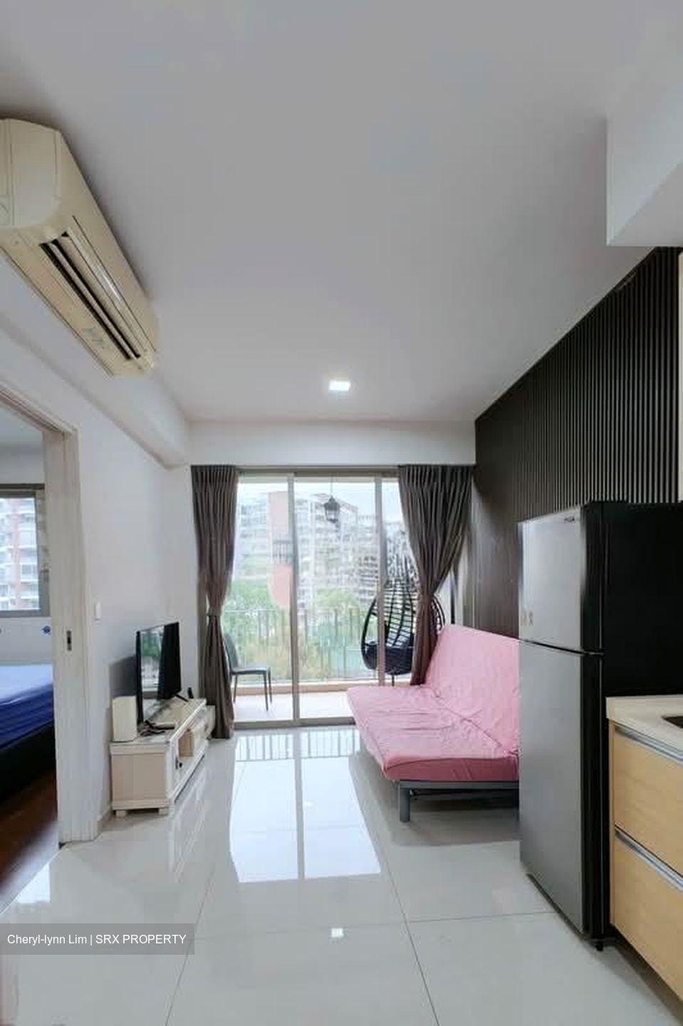 Sea Esta (D18), Condominium #573920391